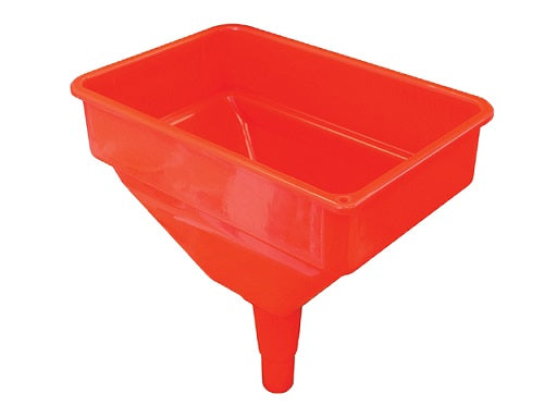 TRACTOR FUNNEL